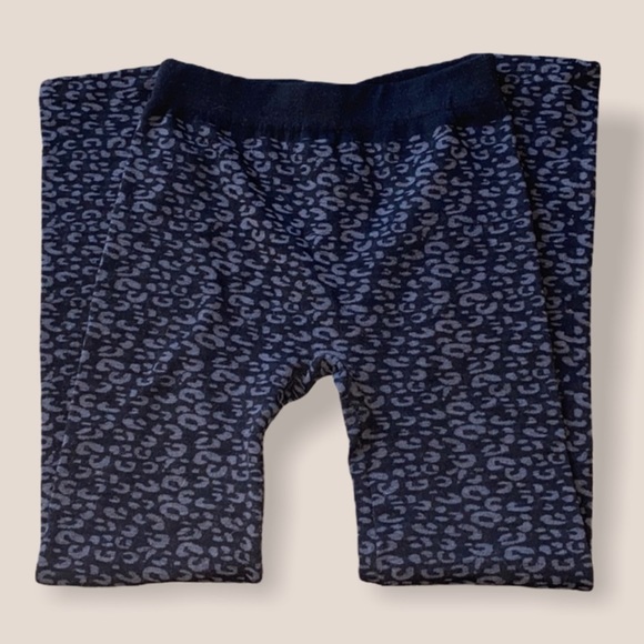 Fleece Lined Cheetah Print Leggings - Picture 1 of 4
